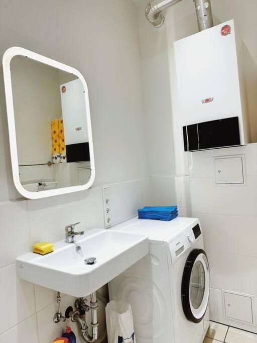 2min Schwebebahn Netflix 2zimmer Apartment